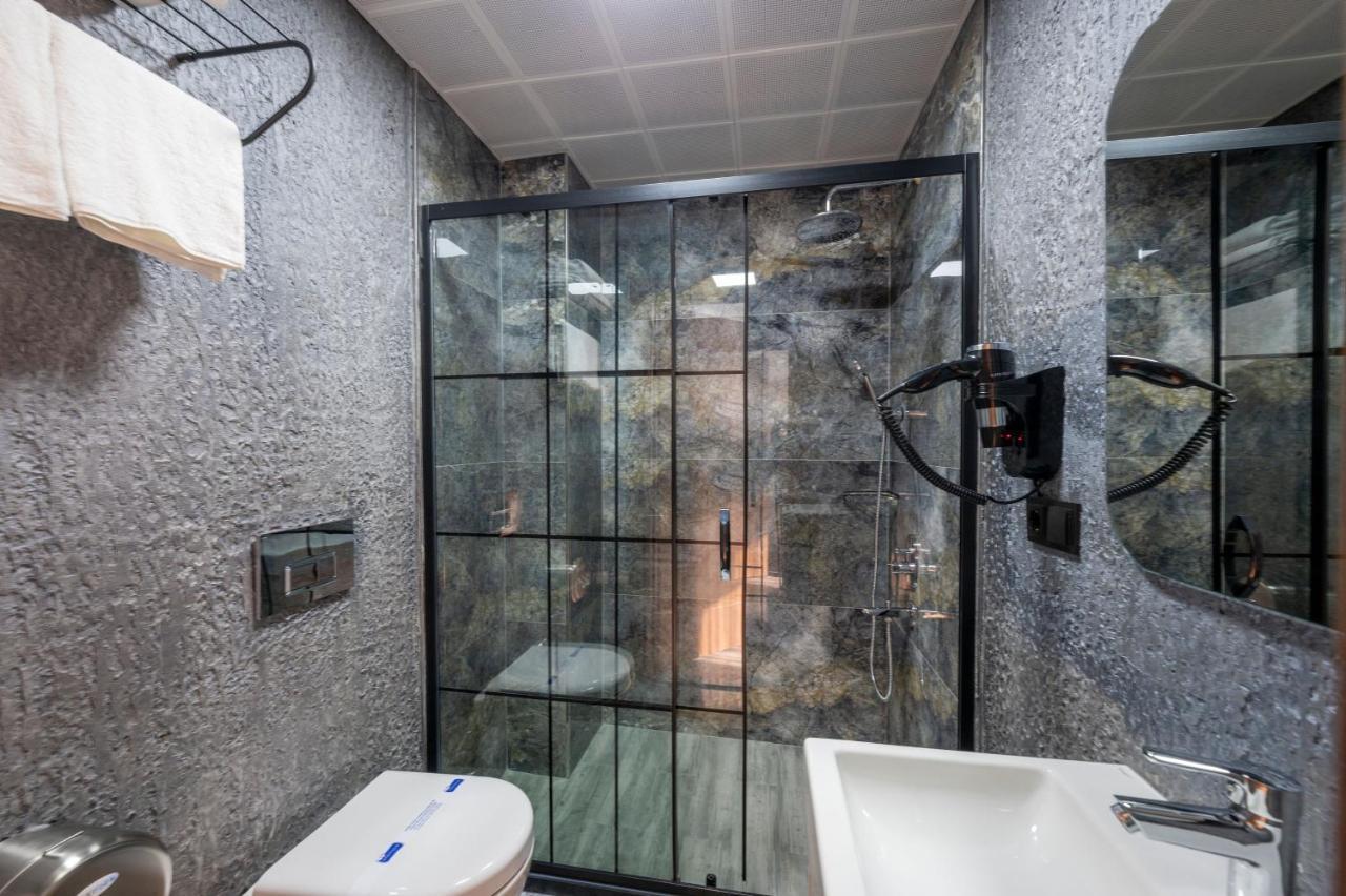 Luxury Airport Hotel By Zazzoni-Istanbul Airport Arnavutkoy Eksteriør bilde