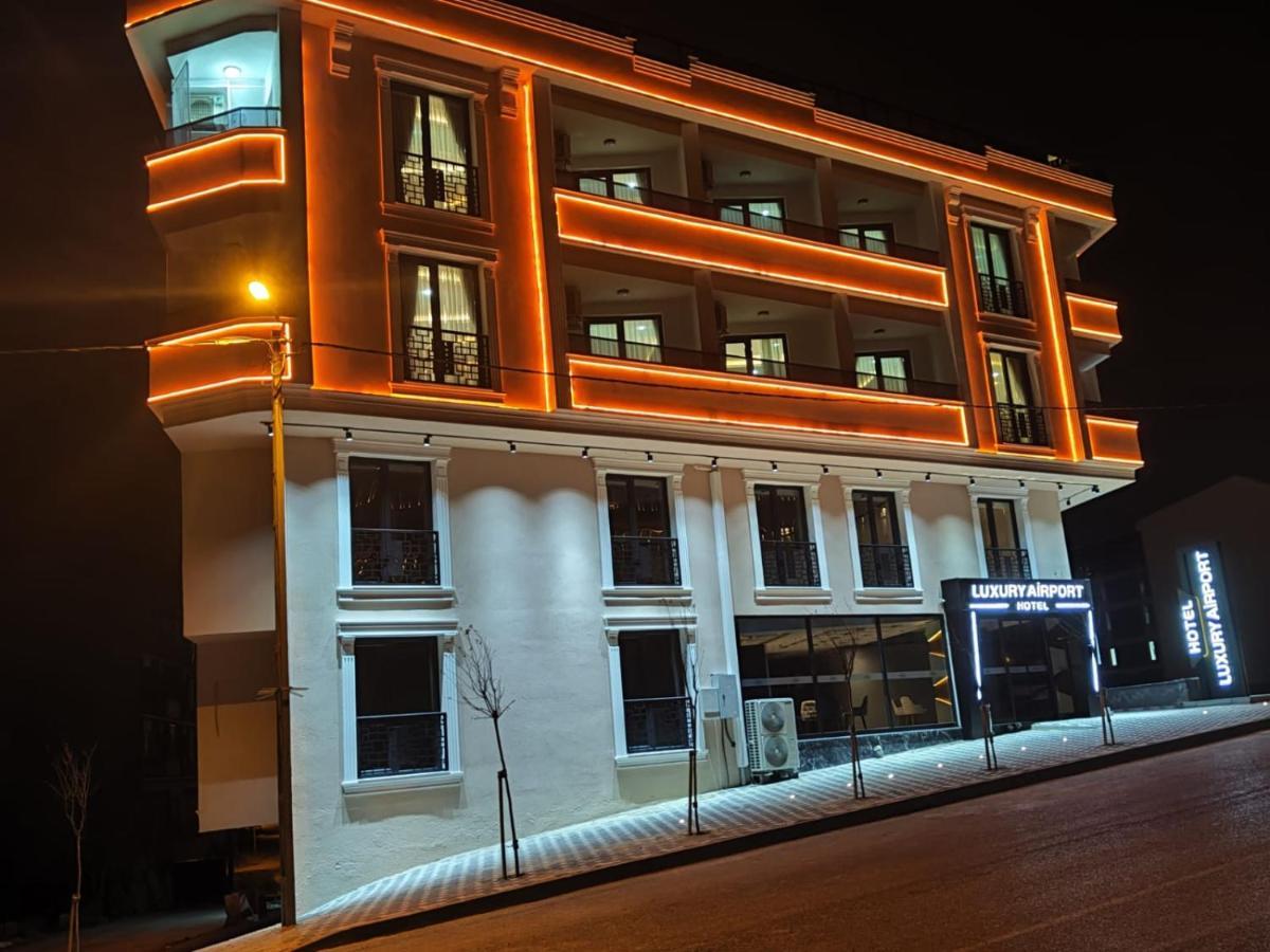 Luxury Airport Hotel By Zazzoni-Istanbul Airport Arnavutkoy Eksteriør bilde