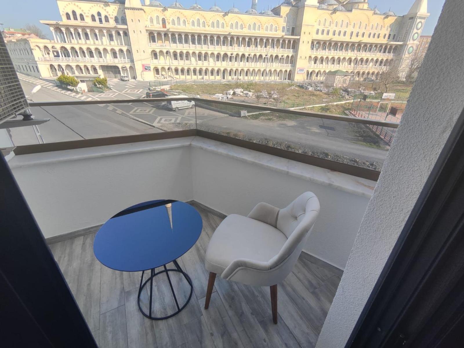 Luxury Airport Hotel By Zazzoni-Istanbul Airport Arnavutkoy Eksteriør bilde